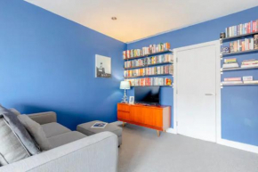 Spacious 2 Bedroom Retreat In East Dulwich